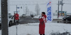 朝の街頭演説