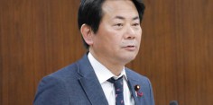 外務委員会／河野外務大臣に質問