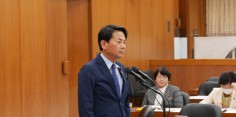 東日本大震災復興特別委員会／田中復興大臣に質問